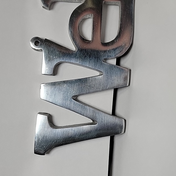 Metal Welcome Sign - Picture 2 of 5